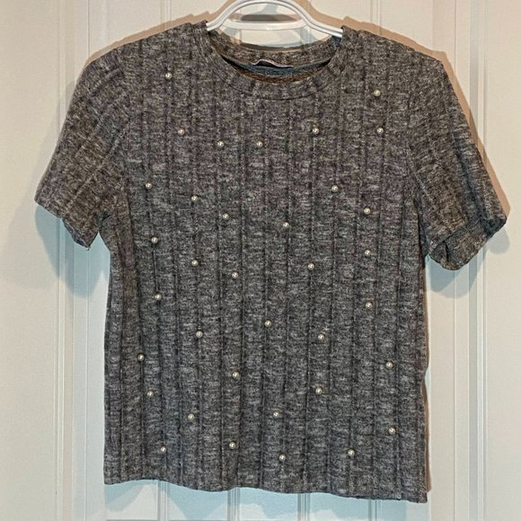 ZARA Grey Velvet Pearl Embellished Cropped Sweater - Picture 1 of 2
